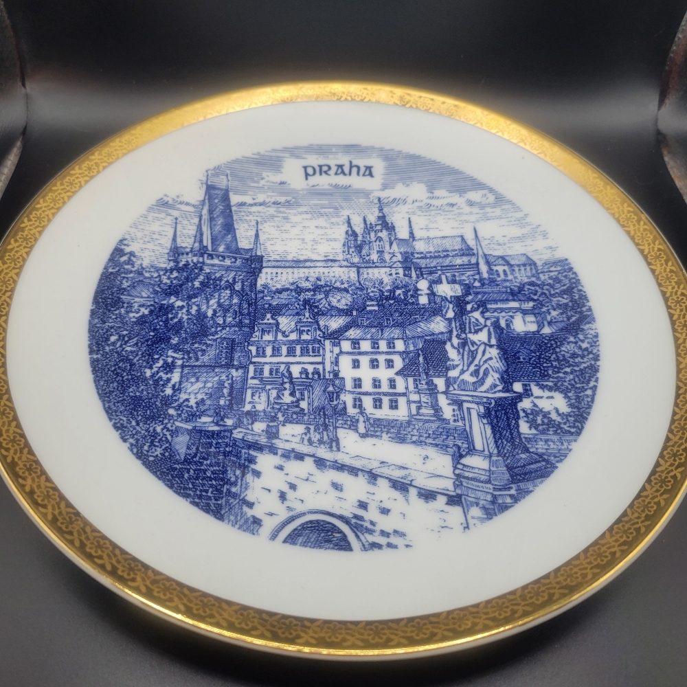 Czechoslovakia Praha Decorative Plate